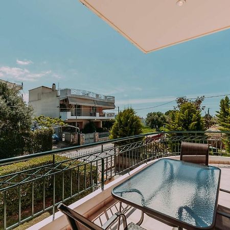 Bessis Apartments كالاماتا المظهر الخارجي الصورة