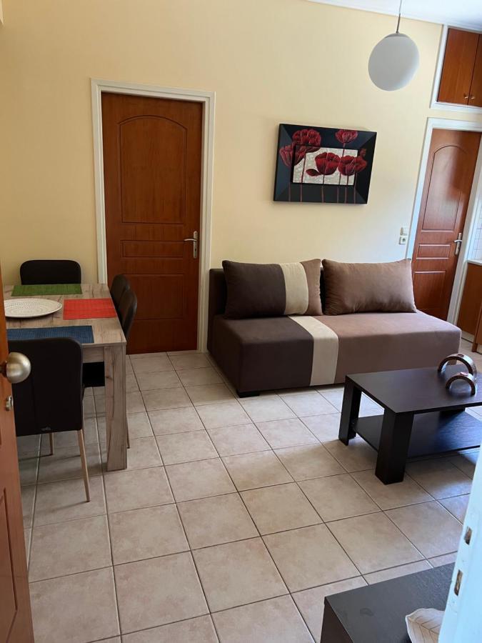 Bessis Apartments كالاماتا المظهر الخارجي الصورة